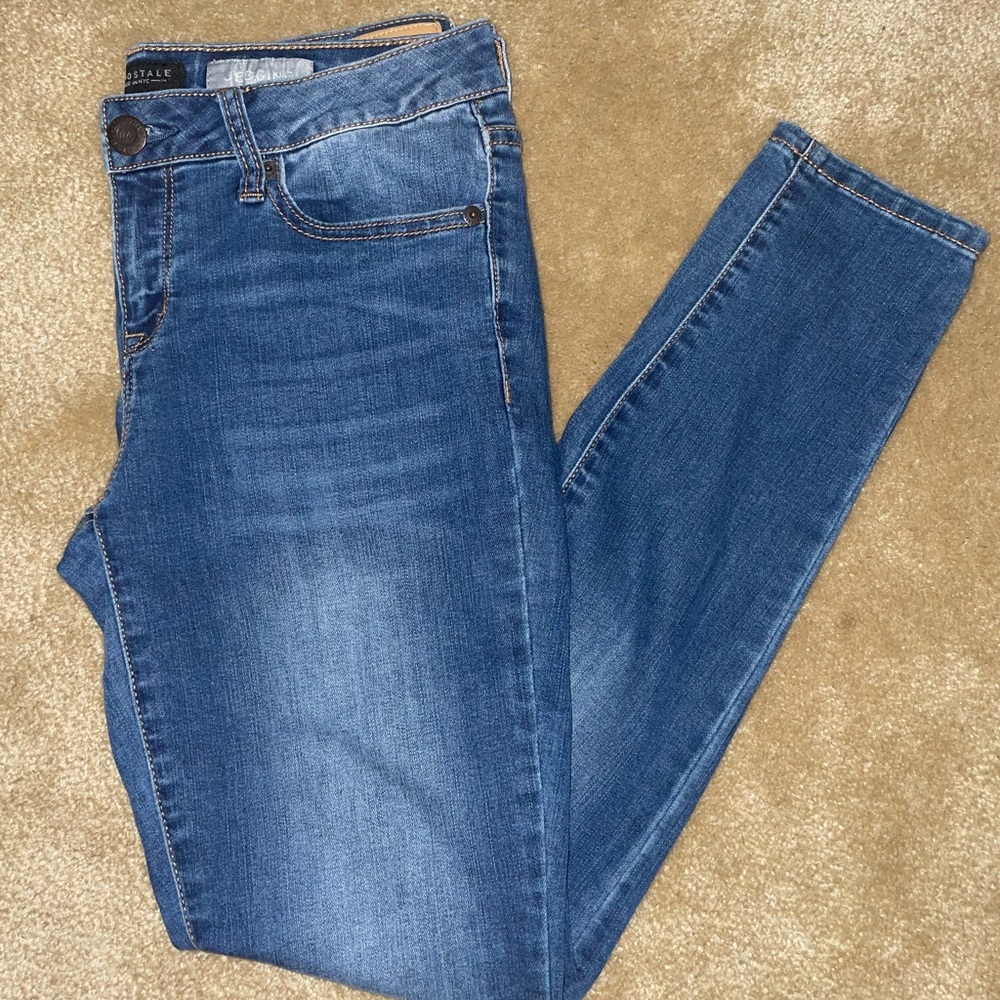 Size 6 short Aeropostale Jeggings